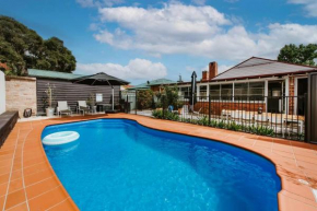 'Mortimer Gardens' Country Charm in the Heart of Mudgee